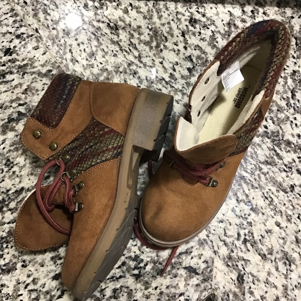 Mossimo Supply Women’s Ankle Hiker Boots